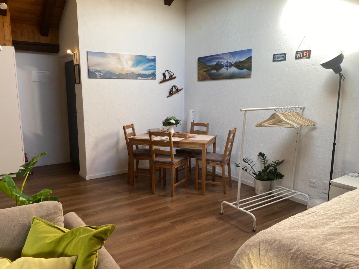 Dachwohnung In Der Mitte Von Laax-Dorf Dış mekan fotoğraf
