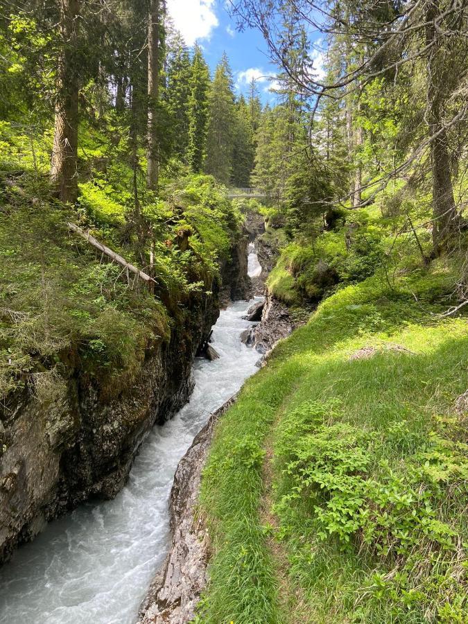 Dachwohnung In Der Mitte Von Laax-Dorf Dış mekan fotoğraf